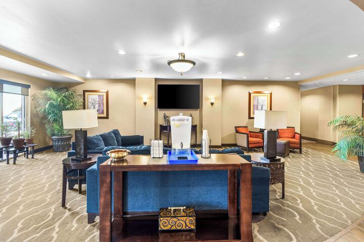Hotel Interior 14 of 53