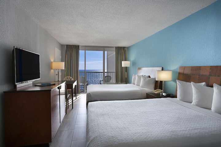 Crown Reef Beach Resort and Waterpark