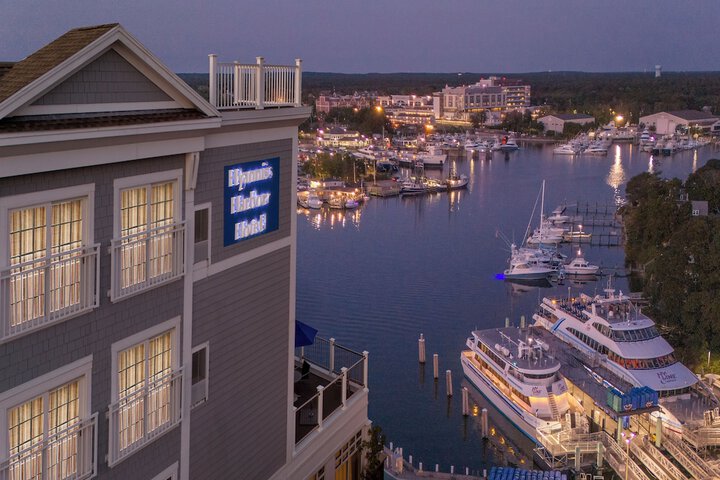 Hyannis Harbor Hotel