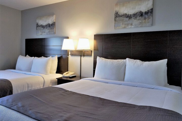 Mt Madison Inn & Suites