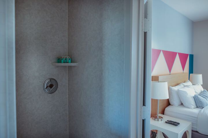 Room 78 of 117