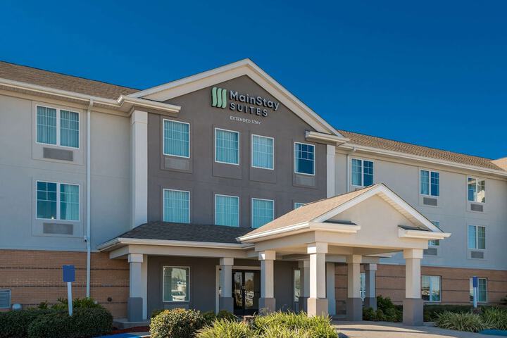 Hotel 2 of 35