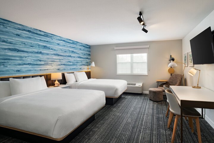 Room 21 of 39