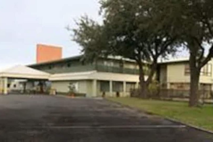 Property Grounds 28 of 28