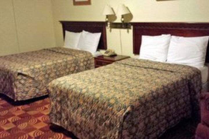 Room 26 of 28