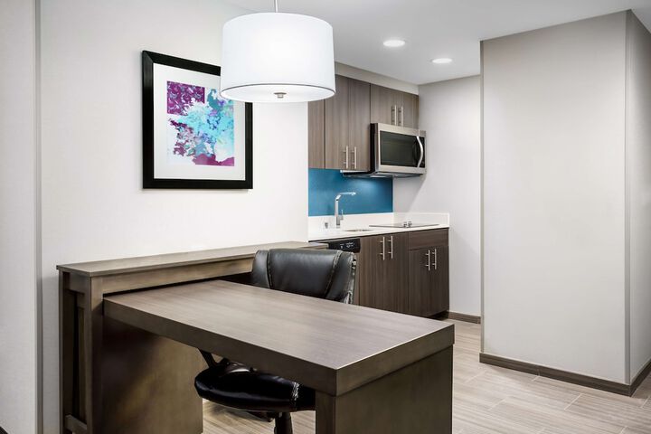 Room 20 of 37