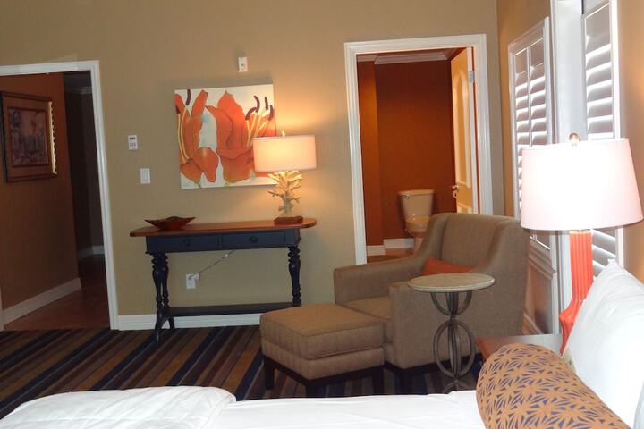 Kemah Boardwalk Inn