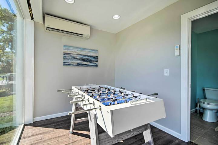 Home on Fox River: Modern Decor Style!