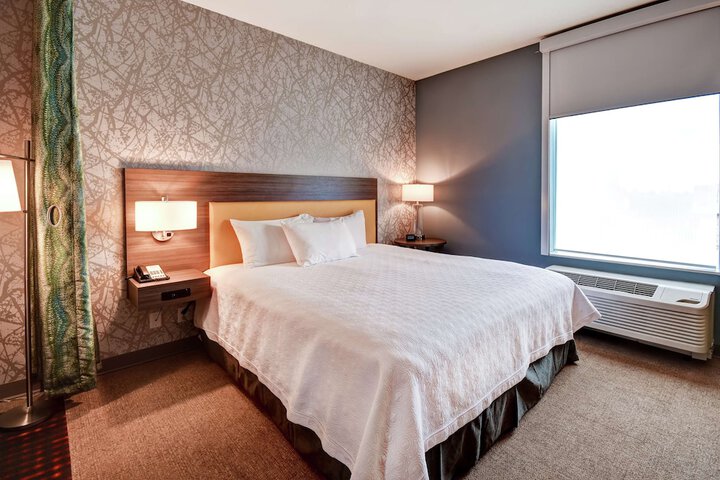 Room 27 of 45
