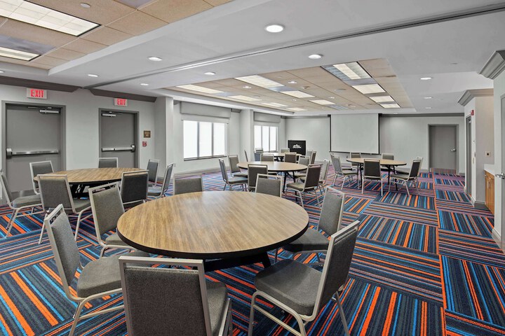 Hampton Inn & Suites Murfreesboro