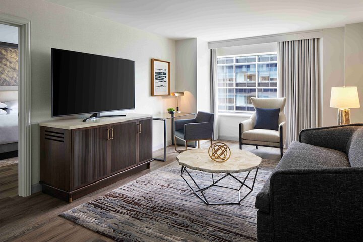 Room 30 of 62