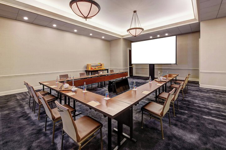 The Worthington Renaissance Fort Worth Hotel