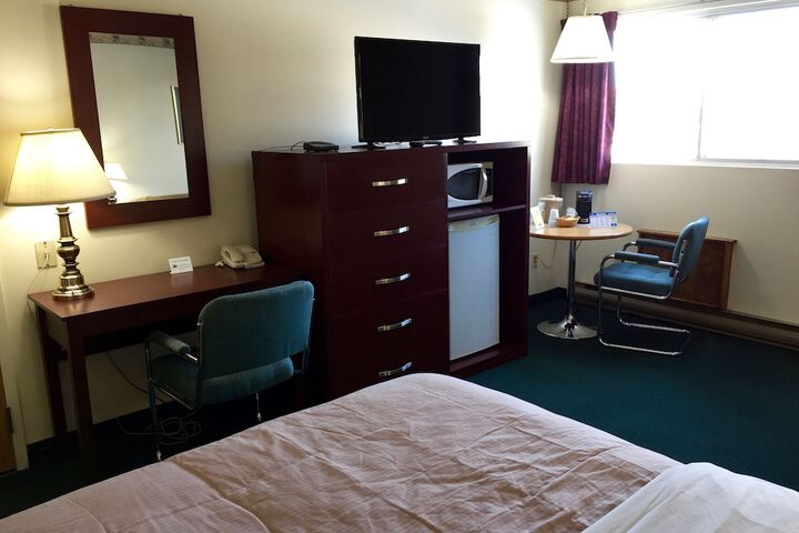 Room 41 of 48