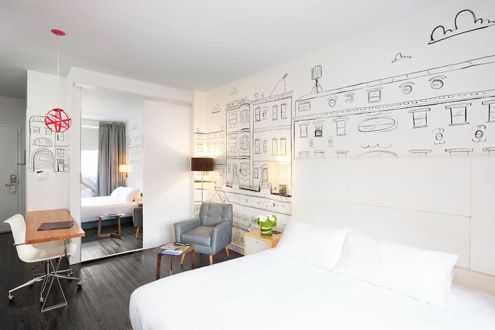 Room 28 of 45