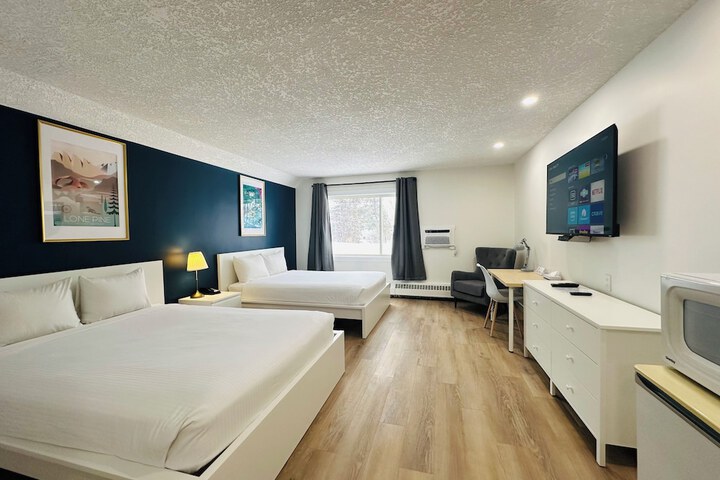 Cloud 9 Inn