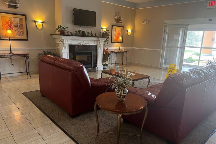 Baymont by Wyndham Brenham