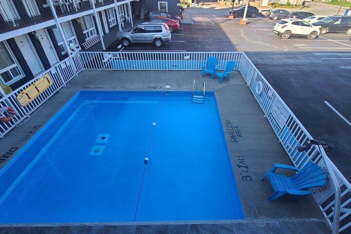 Pool 2 of 43