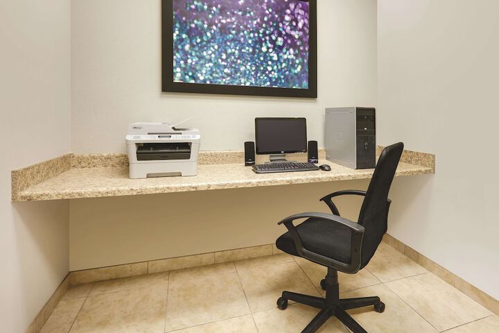 Business Center 30 of 30