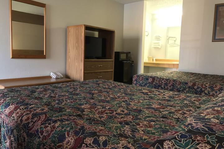 Room 12 of 14