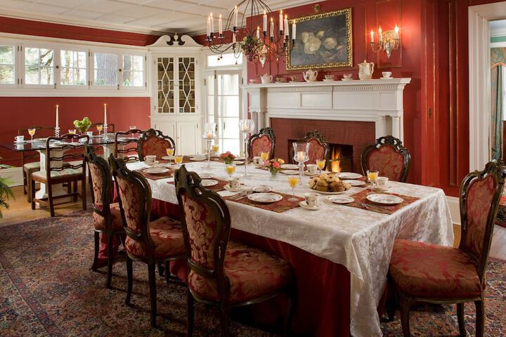 Dining 62 of 67