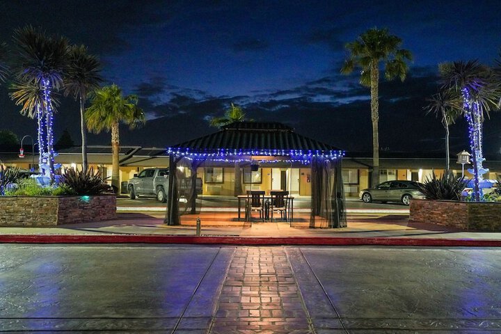 Hotel 18 of 43