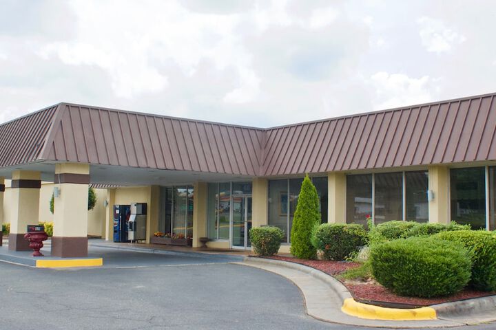 Rodeway Inn Monroe