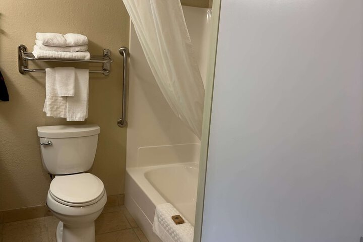 Room 26 of 50