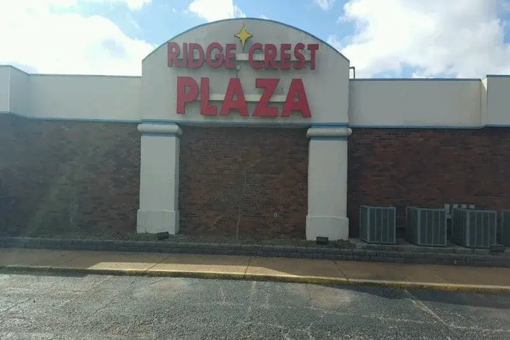 RIDGE CREST PLAZA INN AND