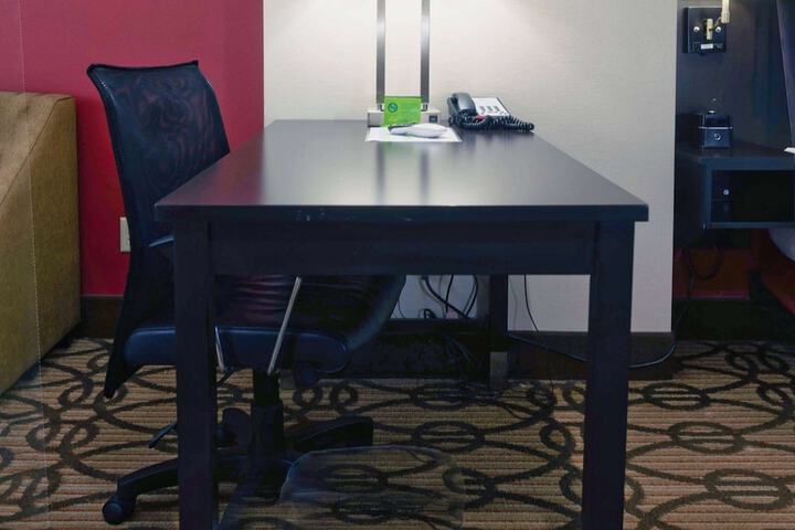 Room 15 of 39