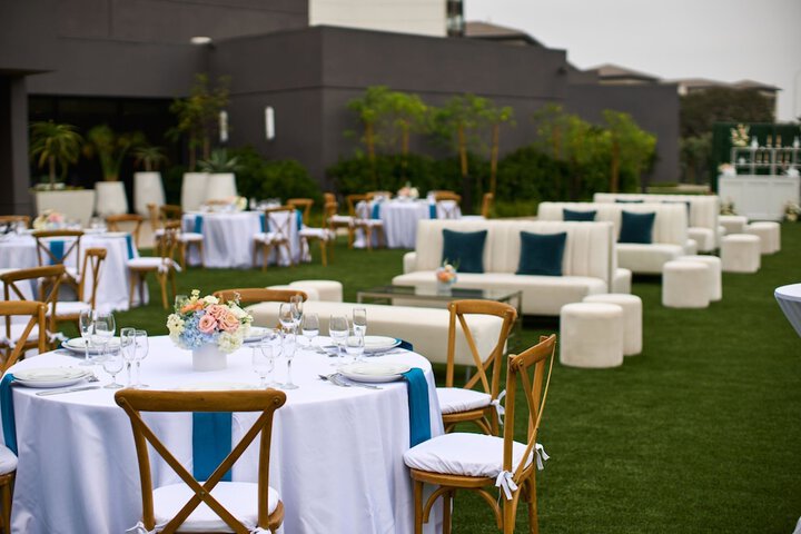 VEA Newport Beach a Marriott Resort & Spa
