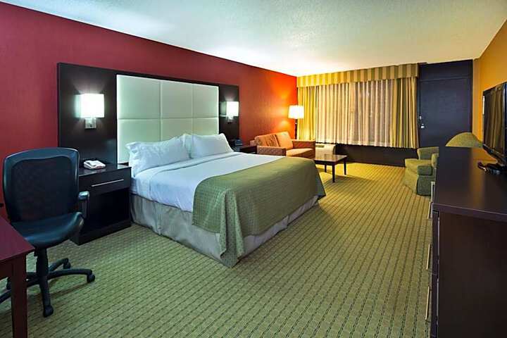 Holiday Inn Nashua an IHG Hotel