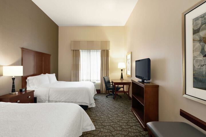 Room 12 of 34