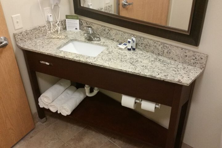 Room 19 of 27