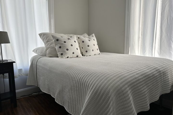 Room 45 of 100