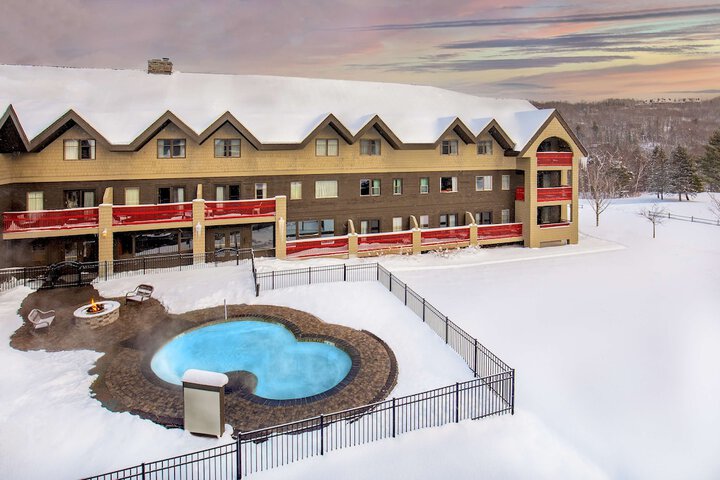 Killington Mountain Lodge Tapestry Collection by Hilton