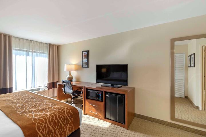 Room 8 of 29