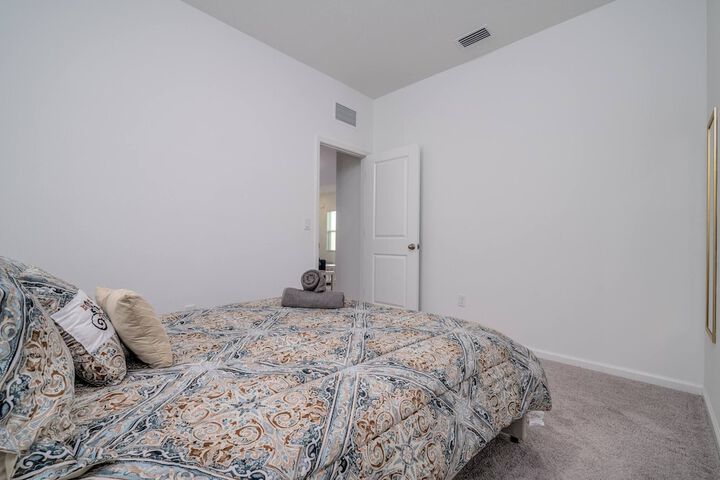 Cozy Comfy Cool 3bed 2ba Brand New Home