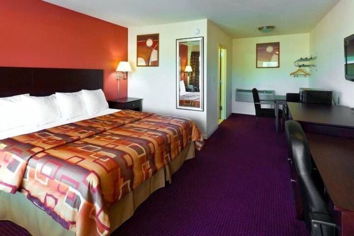 Room 20 of 25