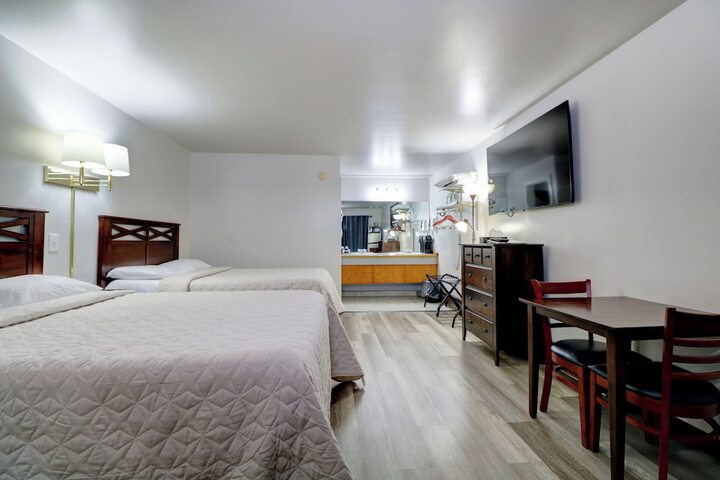 Room 29 of 59