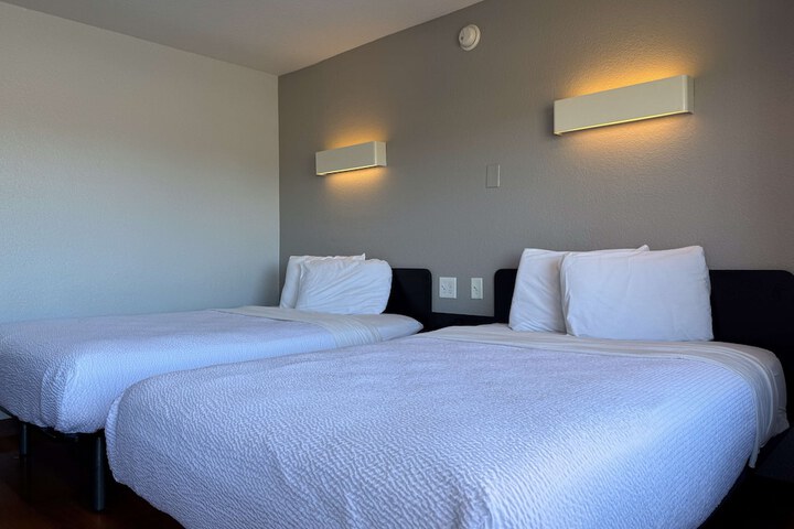 Room 26 of 26
