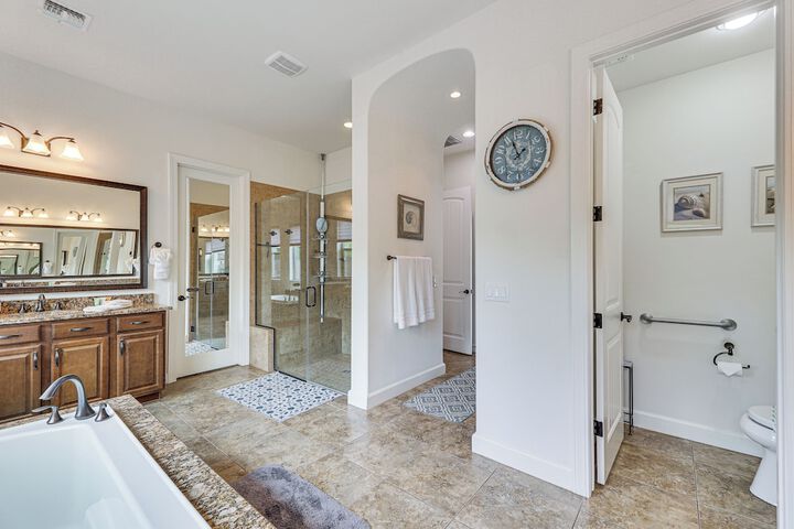 Luxury Queen Creek Home w / Calming Pool Oasis!
