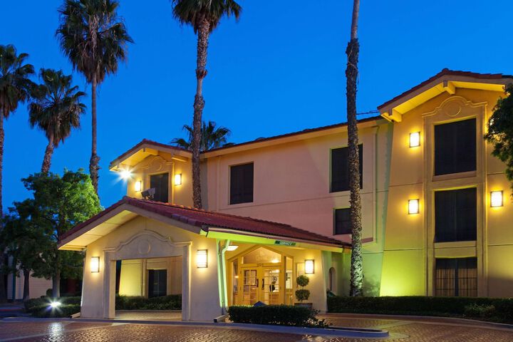 Hotel 2 of 20