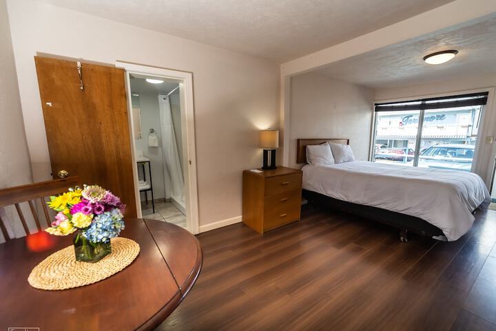 Terimore Bayfront Inn