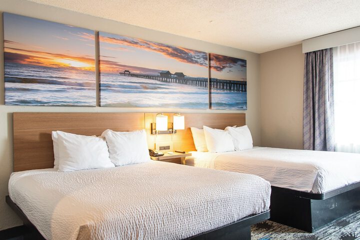 Room 10 of 26