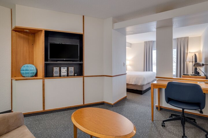 Room 40 of 68