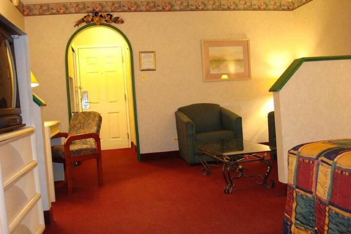 Room 15 of 29