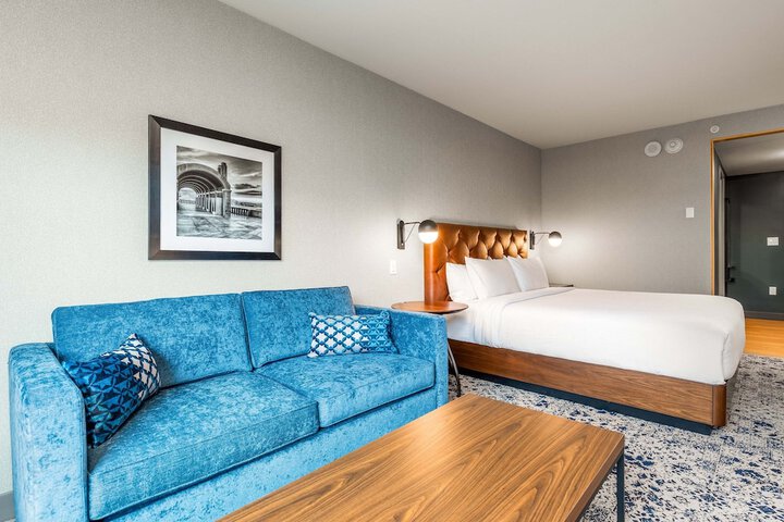 Four Points by Sheraton Kelowna Airport