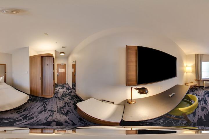 Room 27 of 34