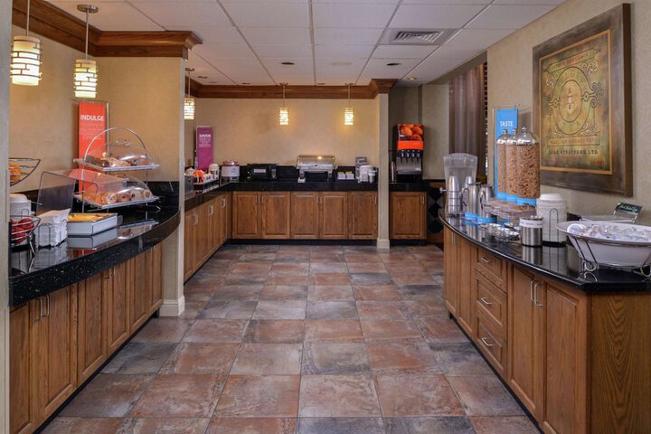 Hampton Inn & Suites Carson City