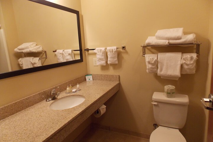 Room 19 of 40